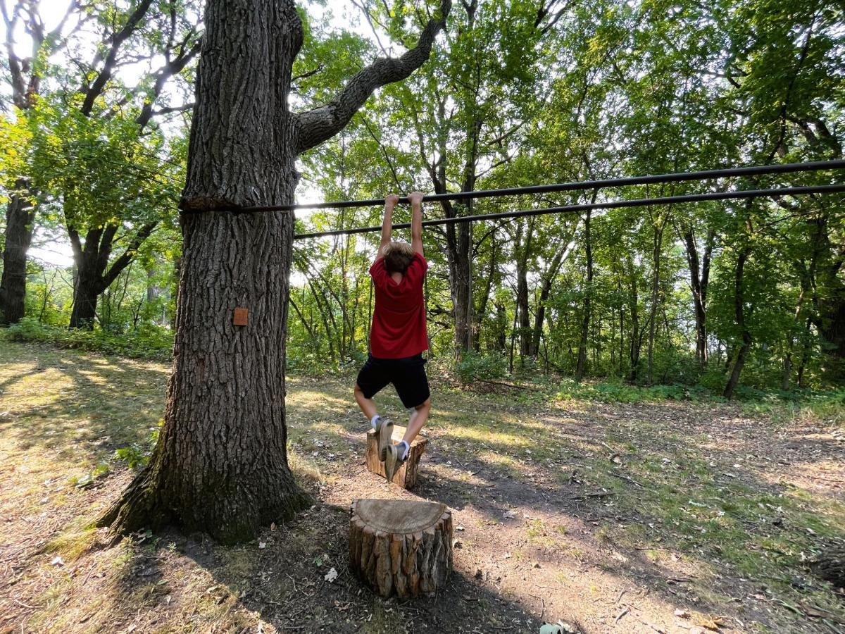 Swan Lake Resort & Campground Fergus Falls Ngoại thất bức ảnh